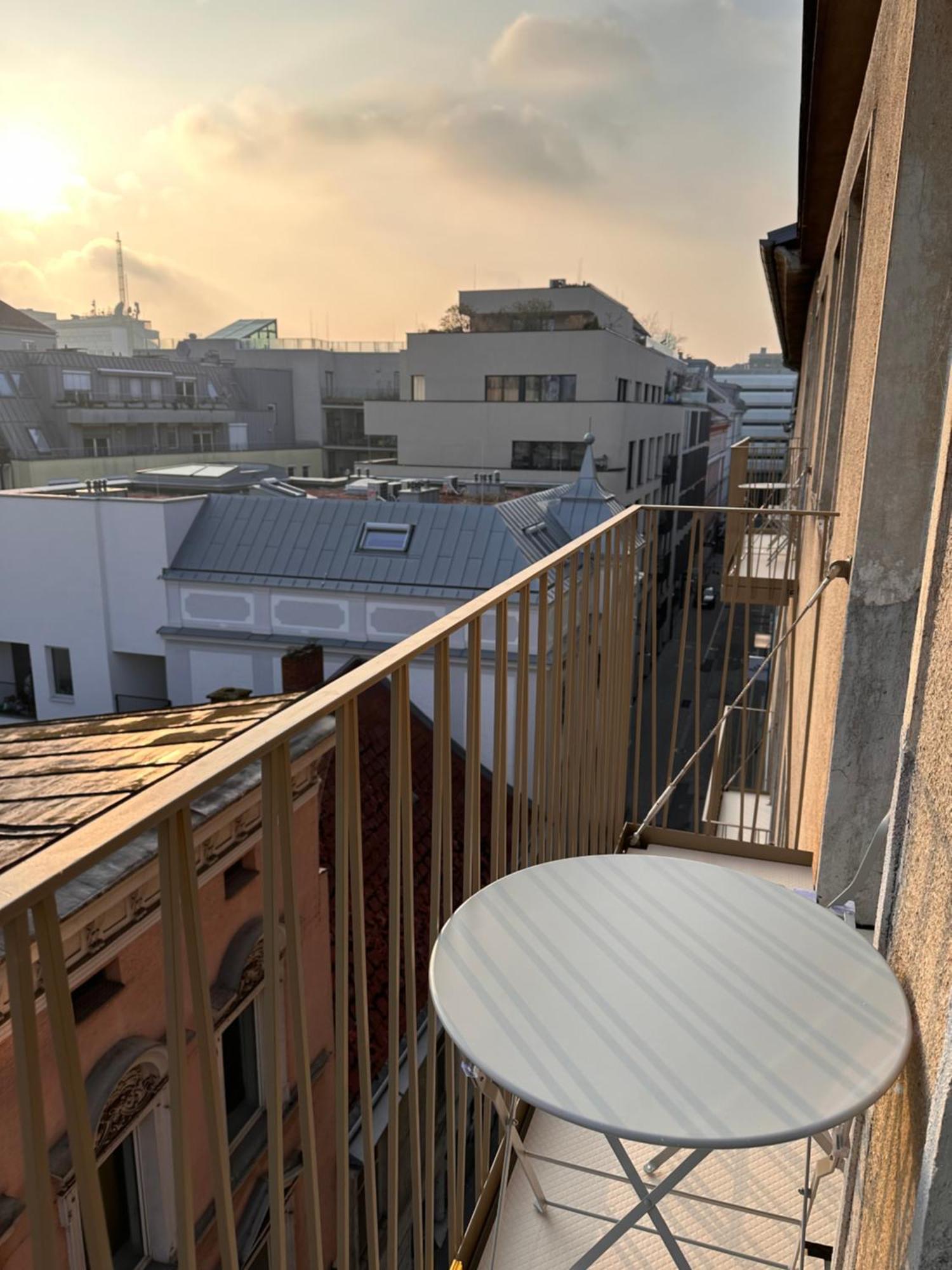 Rilke Apartments Linz Buitenkant foto